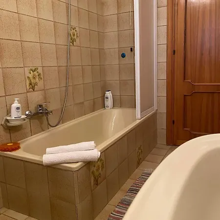 Flavia 21 Bed & Breakfast *