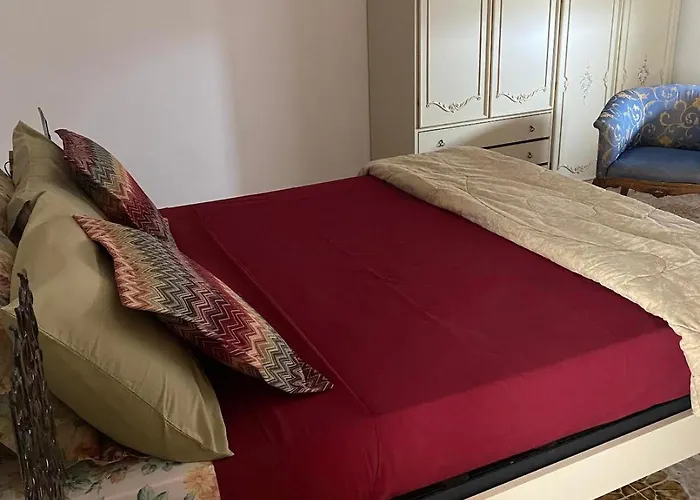 Alojamento de Acomodação e Pequeno-almoço Flavia 21 *